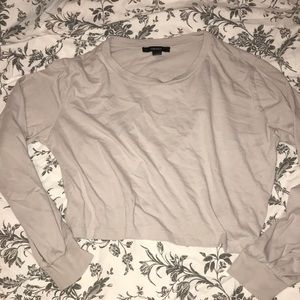 Long sleeve cropped tee
